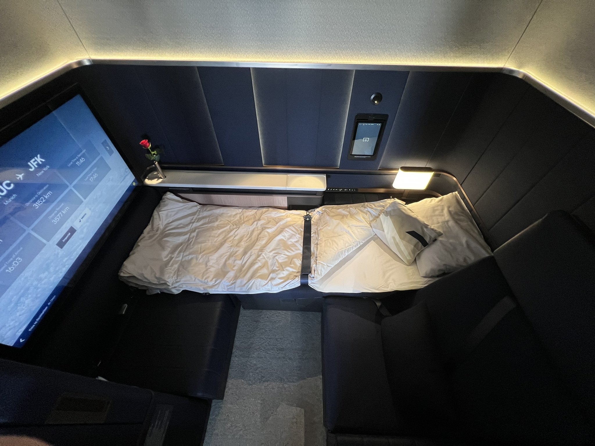 Lufthansa’s New Double Suite: The Pinnacle of First Class Luxury in the Skies