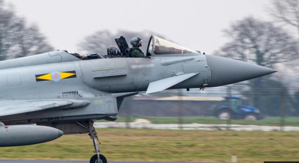 Un Eurofighter de la RAF Pierde la Capota Durante el Vuelo: Un Incidente Aéreo Inesperado