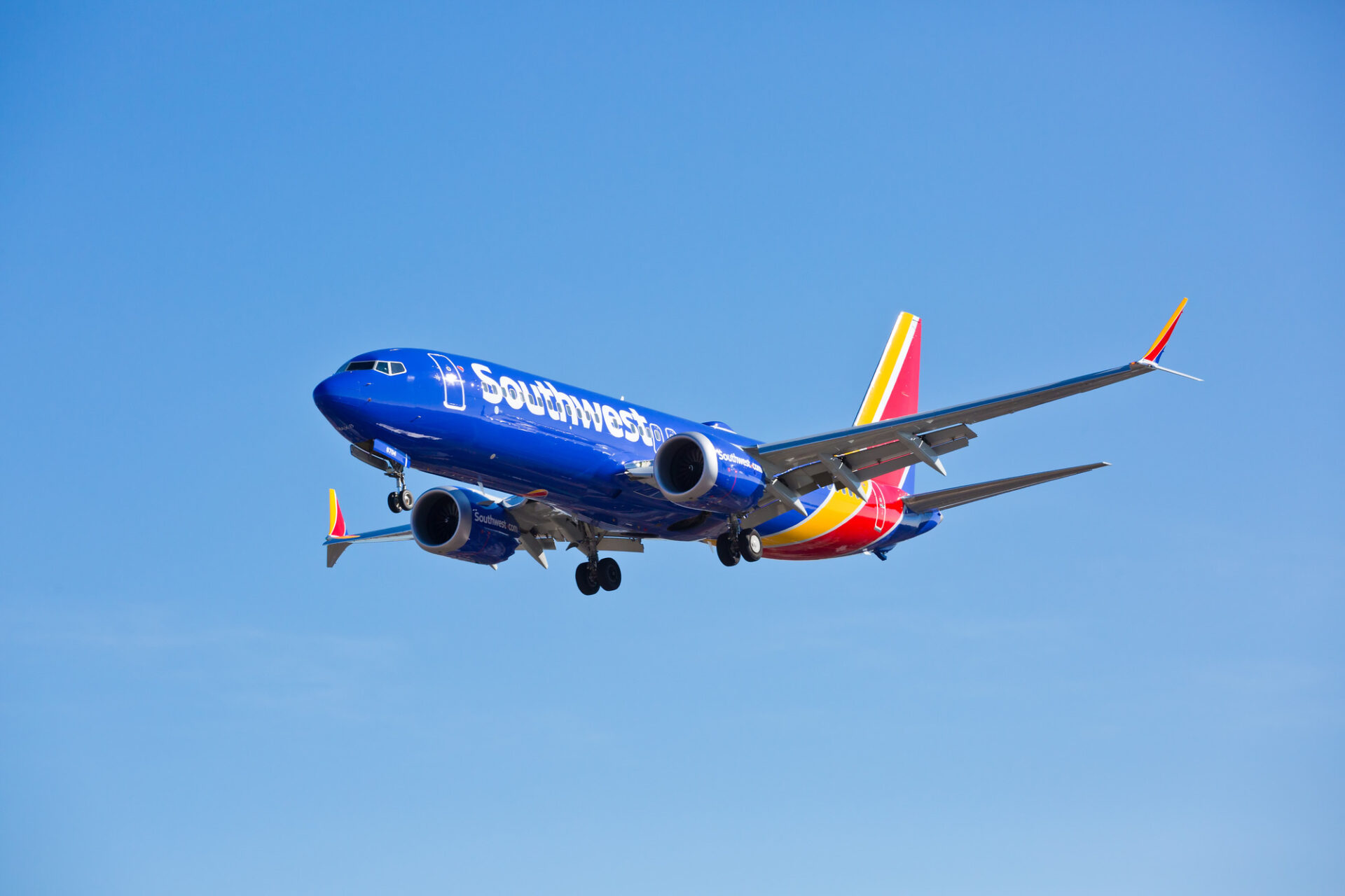 Southwest Jet Evita Casi una Colisión en la Pista de Chicago Midway: Lecciones para la Aviación Mexicana