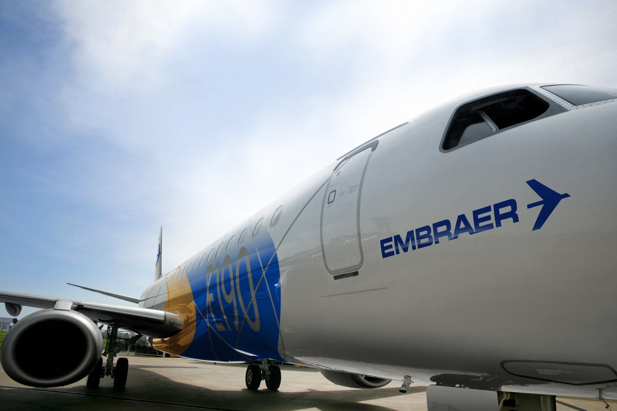 Embraer Establece Metas de Entregas y Ingresos para 2025: Un Análisis Detallado