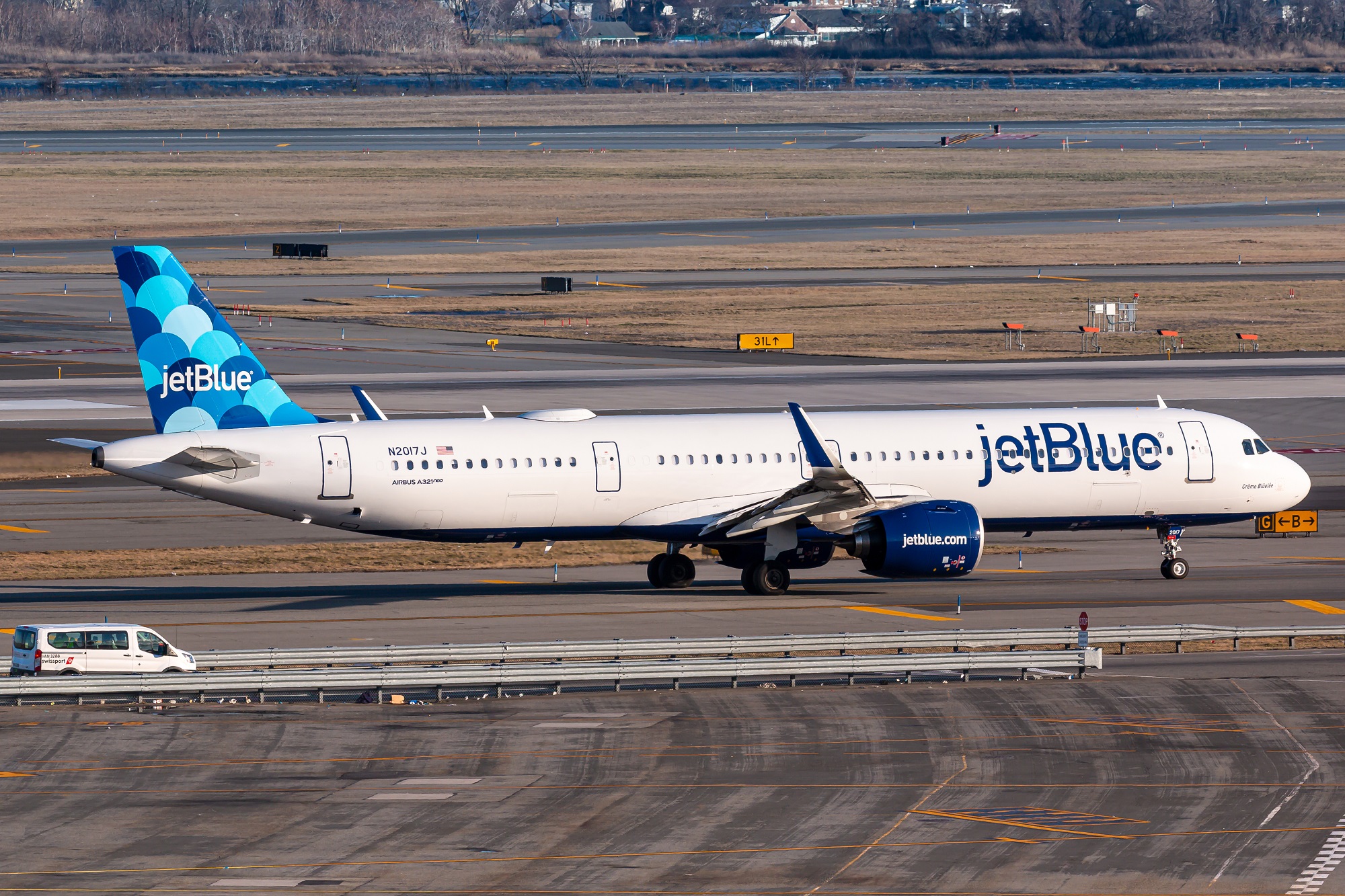 JetBlue Lanza Vuelos No Estop entre Manchester y Nueva York: Una Nueva Era de Conectividad Aérea